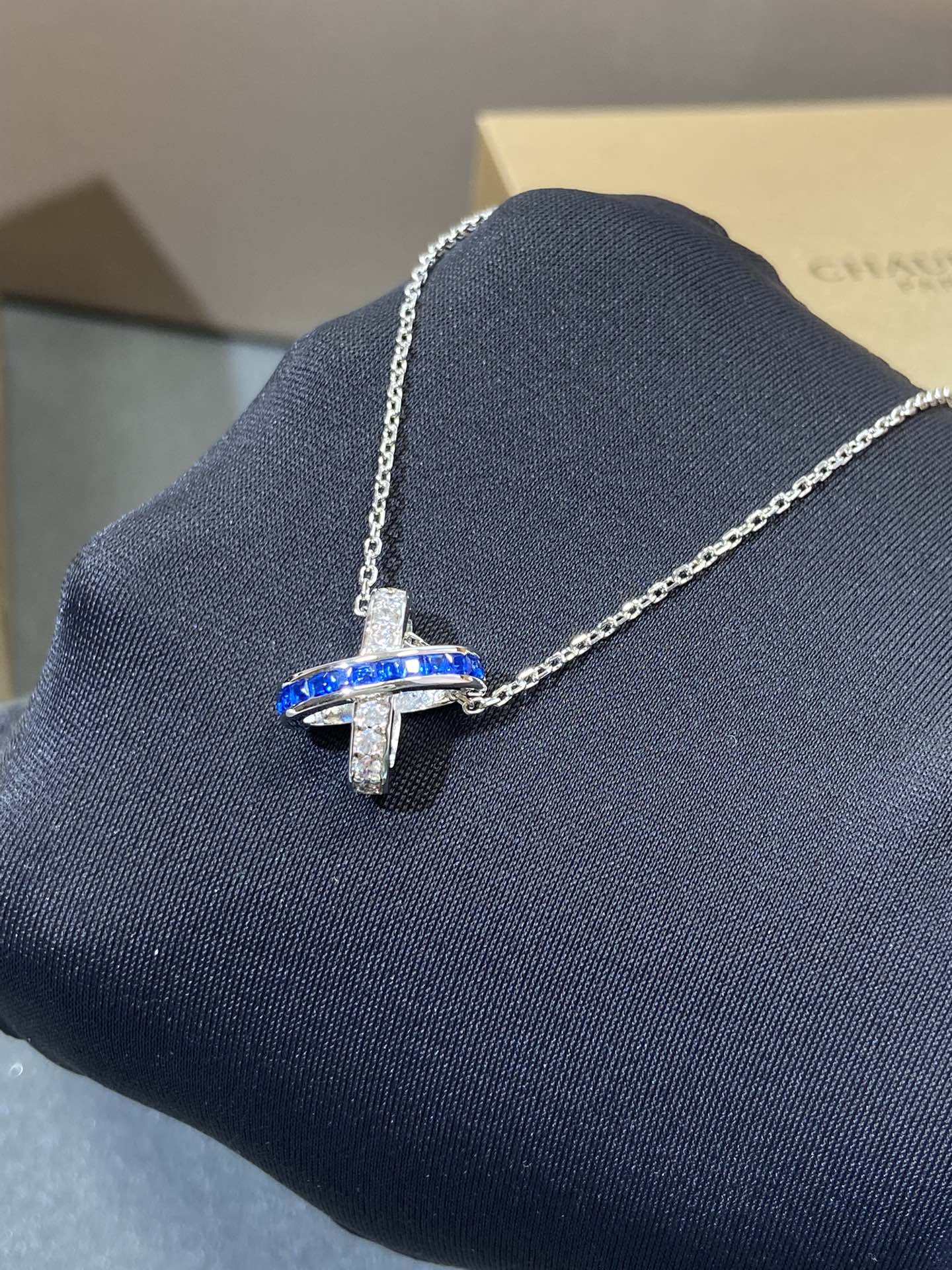 Miro LIENS DIAMOND SILVER NECKLACE
